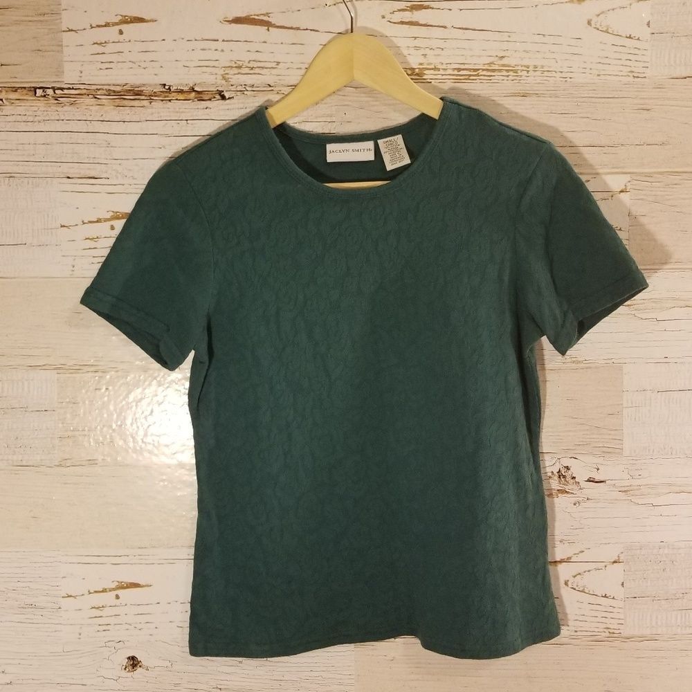 Jaclyn Smith short sleeve top